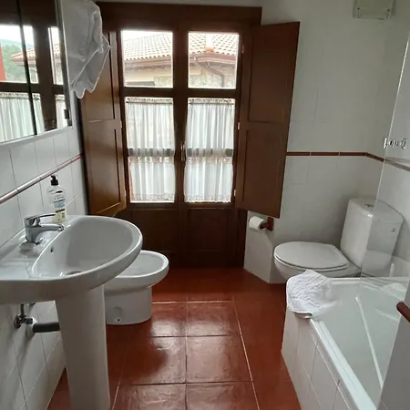 El Cueto De Los Collado Apartment