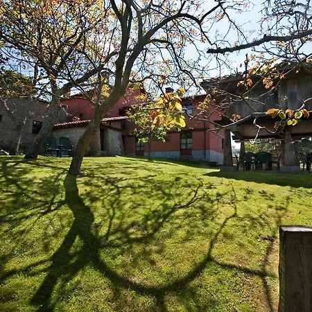 El Cueto De Los Collado Villanueva de Pria